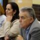 El alcalde de Almonte, Francisco Bella, en una sesión plenaria
